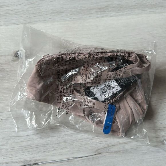 Maidenform Soft Support Wireless Bralette, Blush XL Lace DM2314 NWT in packaging - Picture 3 of 4